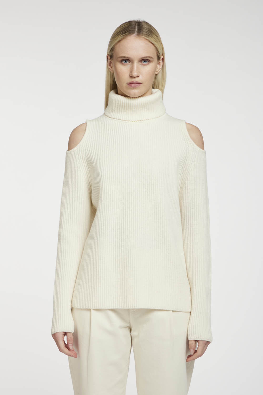 Pure wool turtleneck with cut out detail - Skills & Genes